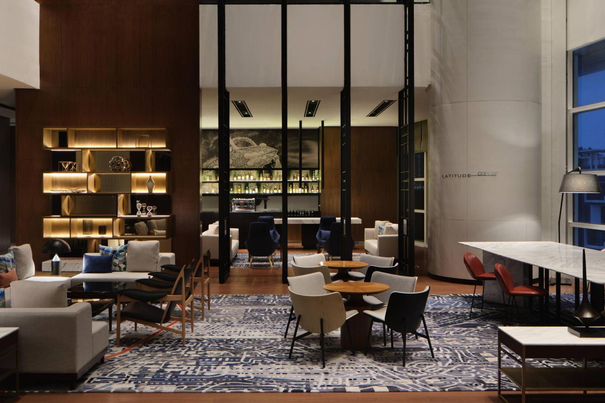 Le Meridien Петалинг Джая Екстериор снимка